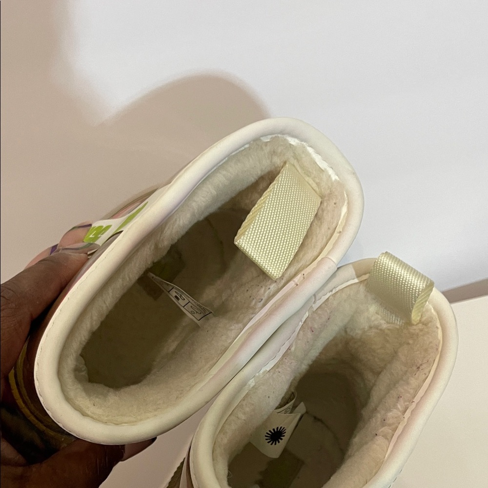 UGG  Multicolor Rain Boots - Picture 10 of 11